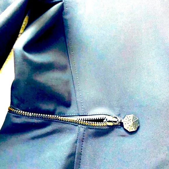 European/Paris boutique purchased S7-8 tux/suit. cocktails,vacation.Amazing - Picture 8 of 8